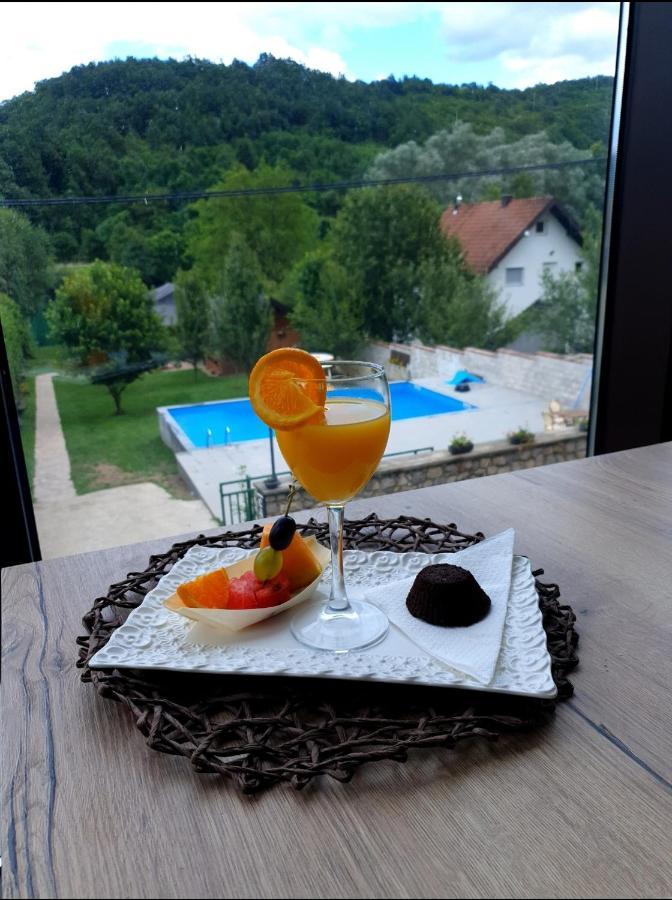 Hotel Lohovo Bihać Dış mekan fotoğraf
