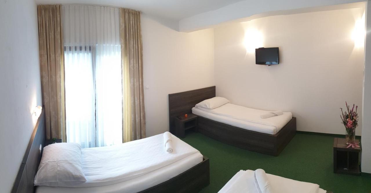 Hotel Lohovo Bihać Dış mekan fotoğraf